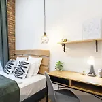 Cityscape Budget Apartments Blaha Loft