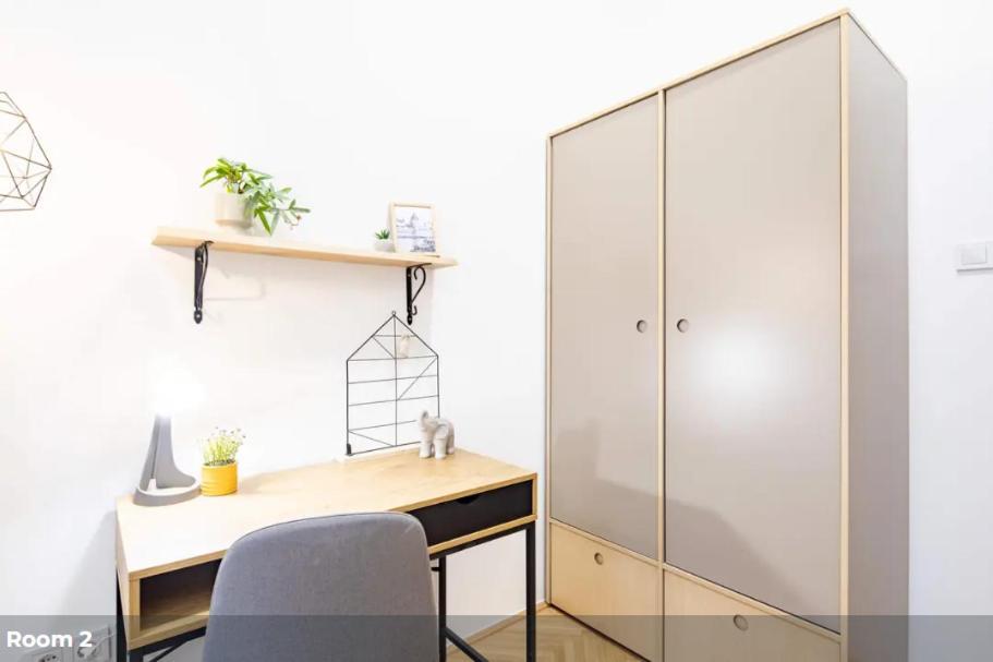 Cityscape Budget Blaha Loft